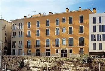 *** Hotell Urbi Apartments Manresa Spanien