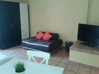 *** Hotell Urbi Apartments Manresa Spanien